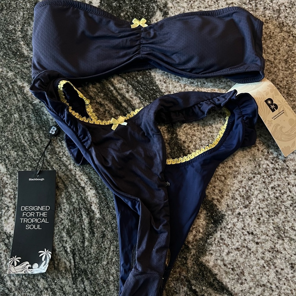 BLACKBOUGH BIKINI SET - Paloma Bandeau Top & Candice Ruffled Cheeky Bottoms